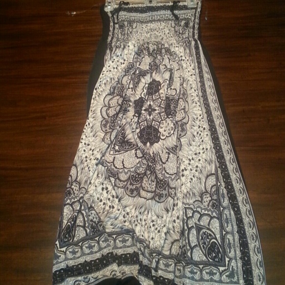 Strapless Black and White Maxi Dress