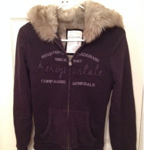 Fuzzy black Aeropostale jacket ( worn once)