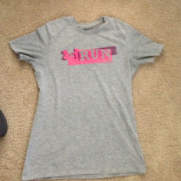 Under armour T-shirt and Ua tank bundle
