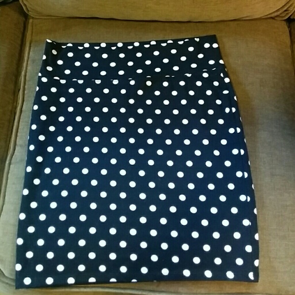 High waisted Polk a dot skirt