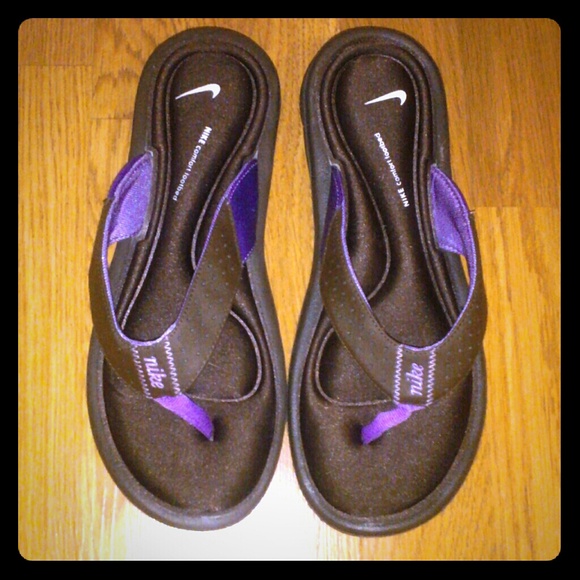 Nike Memory Foam Sandals
