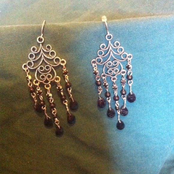 Cute black and silver toned earrings
