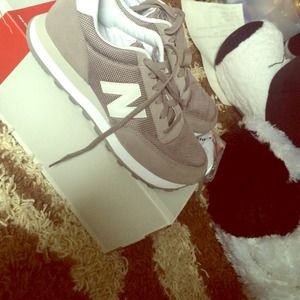 Women's US size 9/ UK size 7 grey New Balance