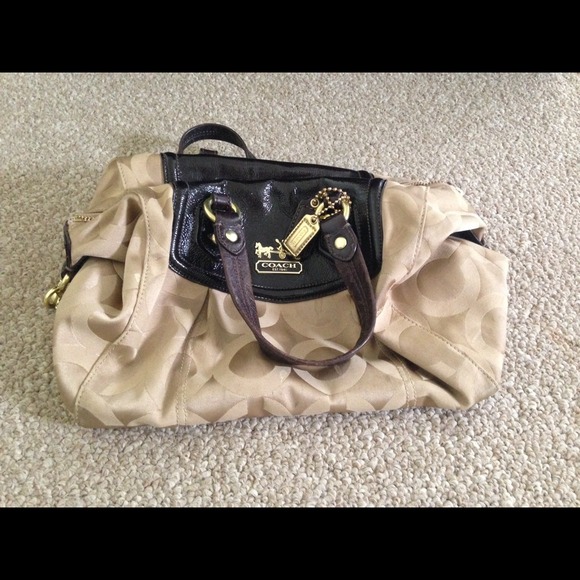 Authentic coach purse