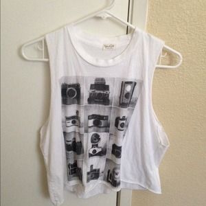 brandy melville camera muscle tee