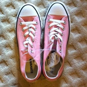 Pink converse