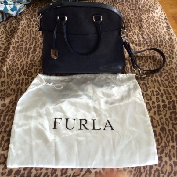 Furla bag dark blue good condition no stains