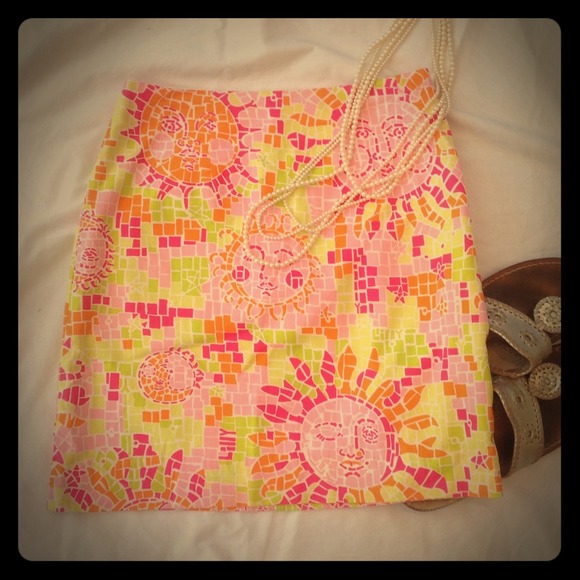 Classic Lilly Pulitzer skirt! Sun print