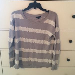 American eagle sweater