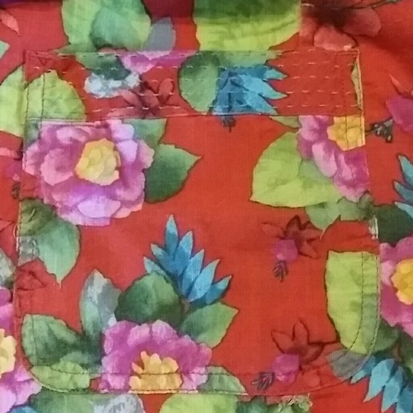 Beautiful Floral skirt - Picture 3 of 3