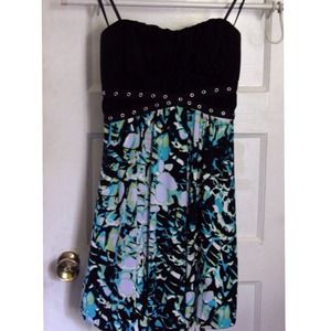 Strapless dress