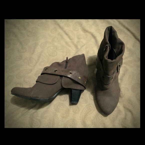 Decree ankle boots