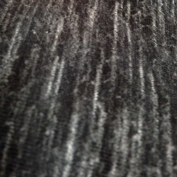 Grey cropped shirt - Picture 2 of 2