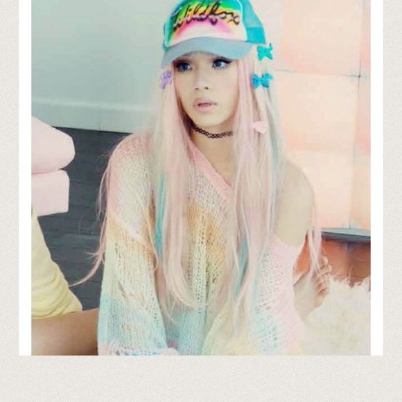 โSOLD ELSWHEREโ๐Host Pick 8/22 9/14๐Wildfox Lost - Picture 4 of 4