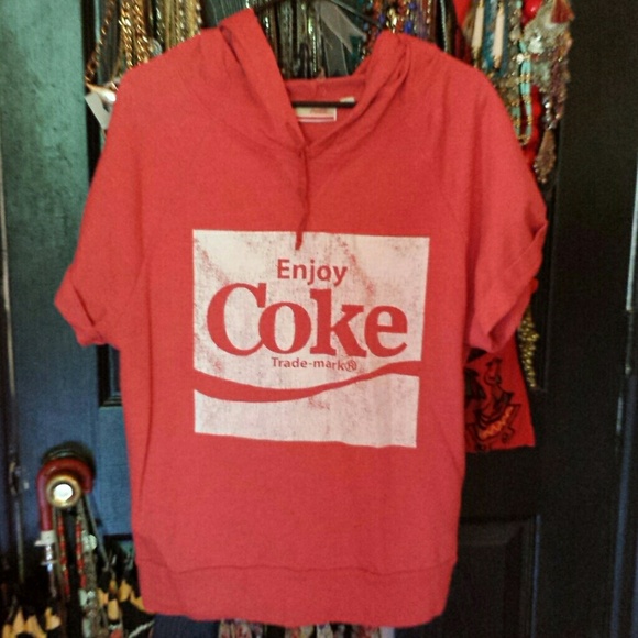 🔴Comfy Coca Cola brand graphic hoodie