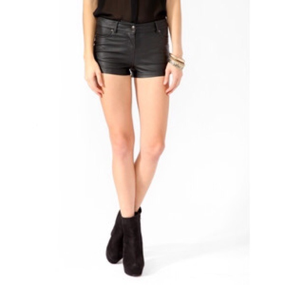 Forever 21 Pants - 🚫🚫BUNDLED🚫🚫Black Forever 21 Pleather Shorts