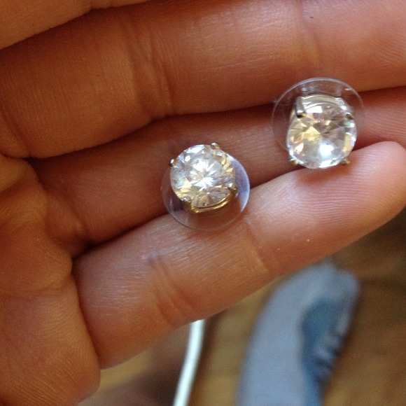 Diamond Earrings💎