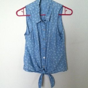 Charlotte Russe collared tie bottem