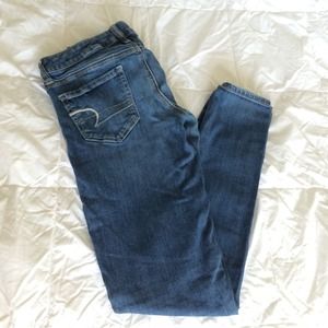 AE Medium Wash Jeans