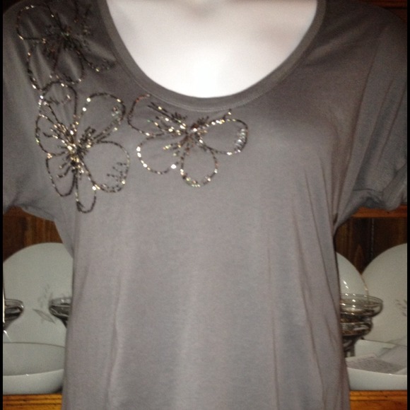 New York & Company size Large.