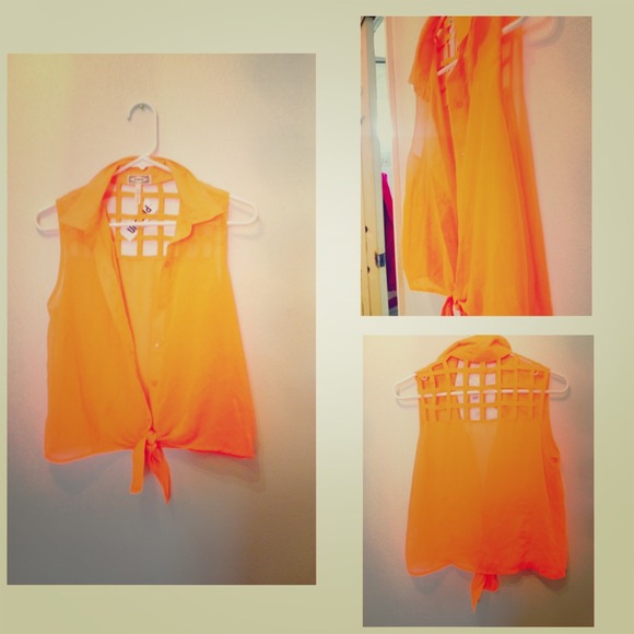 New Pacsun orange top