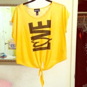 XL yellow LOVE shirt