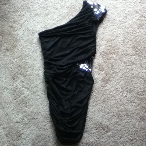 Arden B Tops - 🎉sale🎉HP 7-9 🎉🎊Arden B NWT sequin tunic