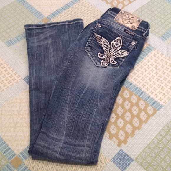 SOLD Like NEW Miss Me jeans