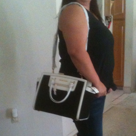 MK Selma - Picture 2 of 2