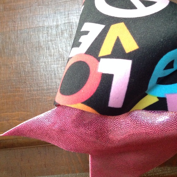 Cheerleading bow - Picture 2 of 2