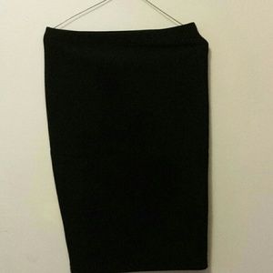 Sexy black pencil skirt