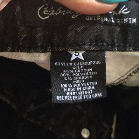 Pants - Picture 3 of 4