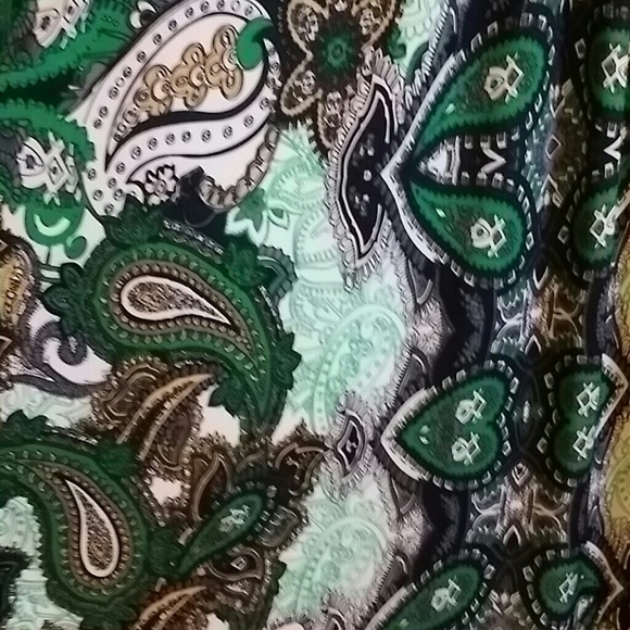 Iman Global Chic Perfectly Paisley Halter Maxi - Picture 2 of 3