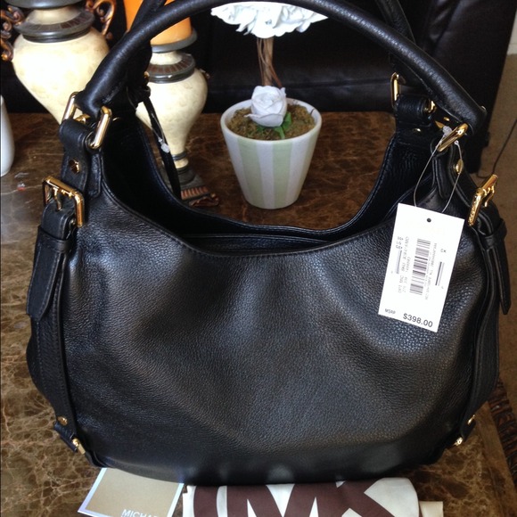 ****SOLD****Michael Kors Black leather Bag - Picture 2 of 4