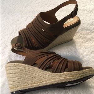 Michelle D new wedges was $15