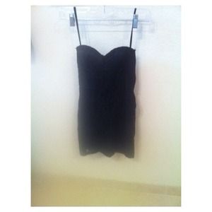 Strapless body con lace dress