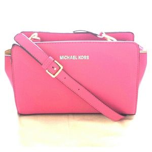"Sale today only"Cute hot pink purse New