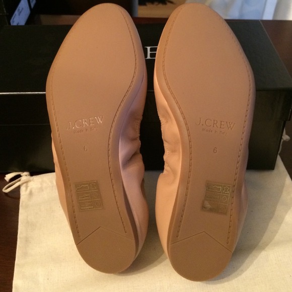 ⭐️HOST PICK⭐️ J. Crew Emma Leather Flats in nude - Picture 3 of 4