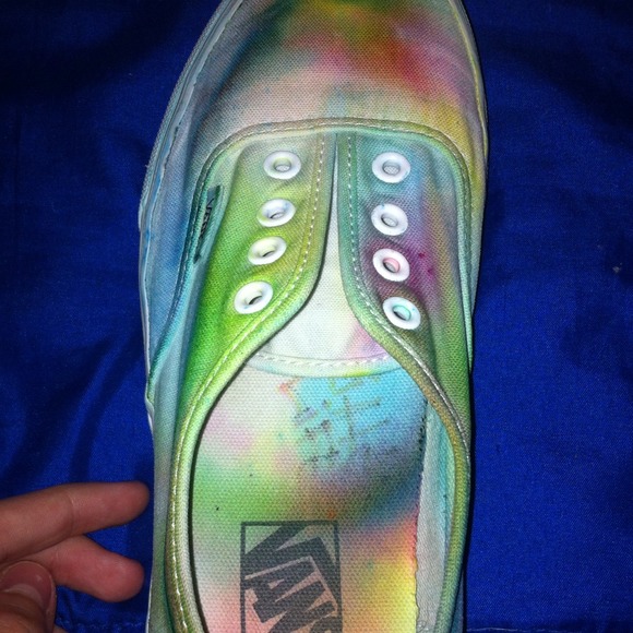 Tie Dye Vans. - Picture 2 of 4