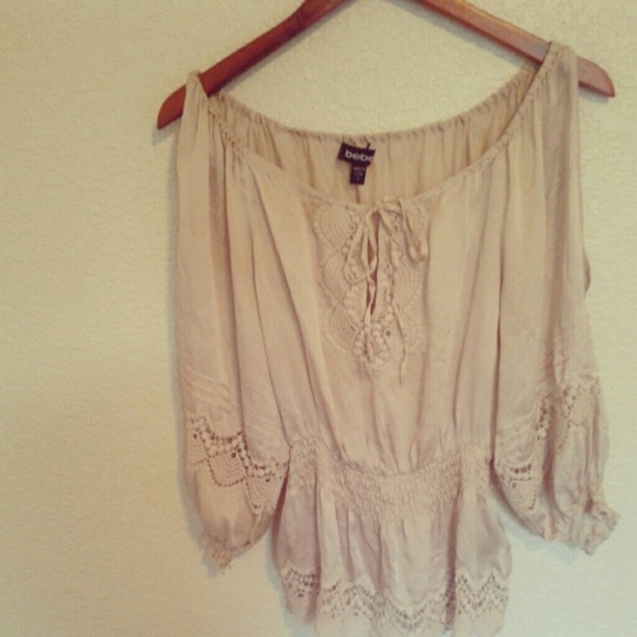 Beige silk Bebe top