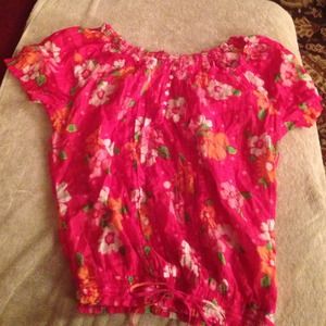 Cute bright peasant top