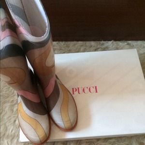 🚫SOLD🚫 Emilio Pucci rain boots size 36