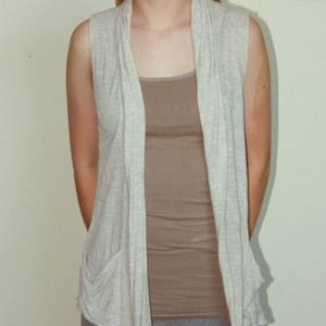 Plain oatmeal sleeveless cardigan - thing
