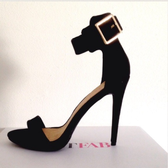 Ankle strap heel