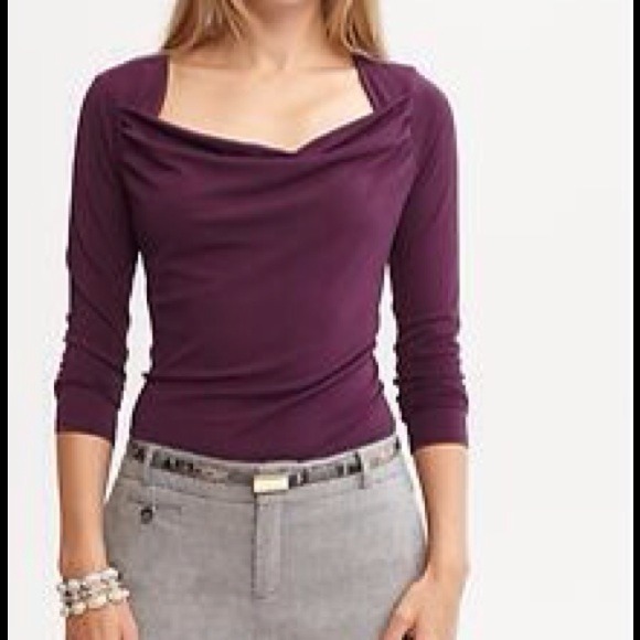 🎉HOST PICK🎉Banana Republic top