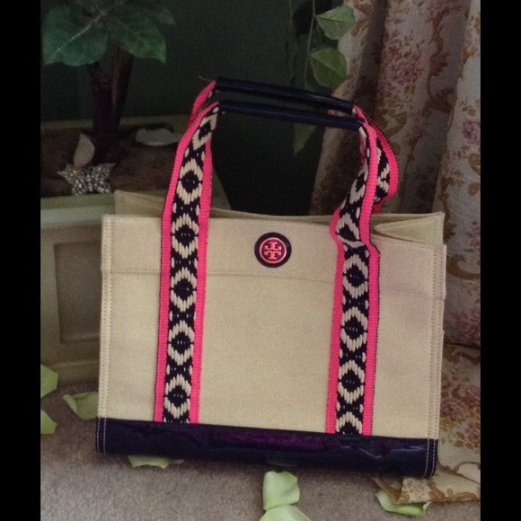 🎀AUTHENTIC TORY BURCH BAG🎀❤️SOLD❤️