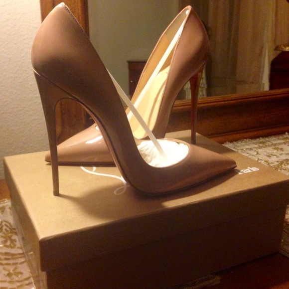 my new pair 😍👠