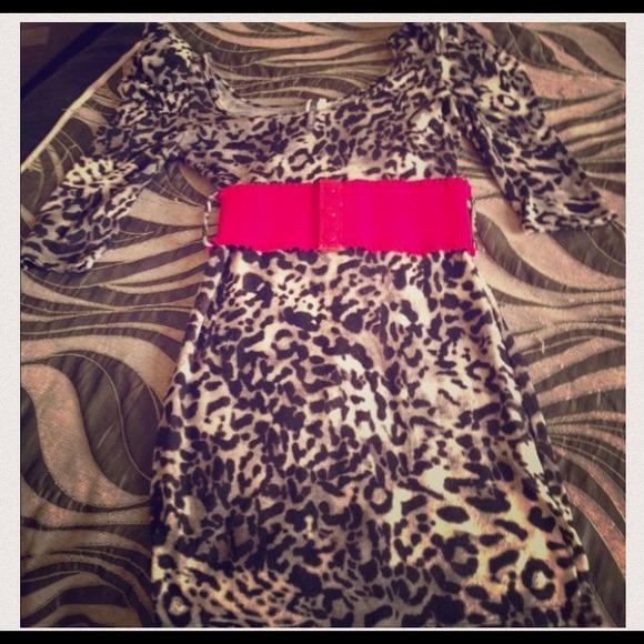 Very cute leopard dress