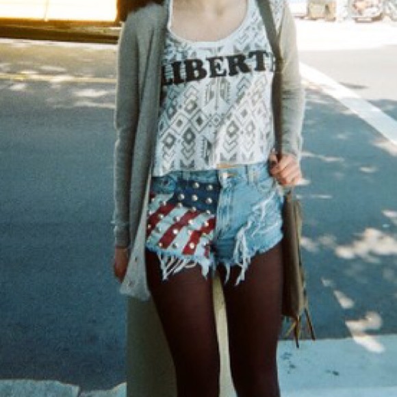 🇺🇸American flag studded highwaisted shorts🇺🇸 - Picture 3 of 3