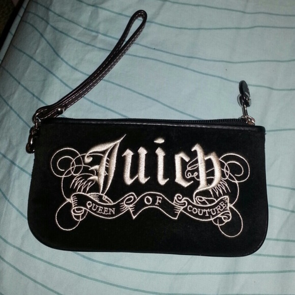💢💢SOLD!!!! 💢Juicy Couture wristlet